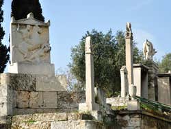 Kerameikos, tombes