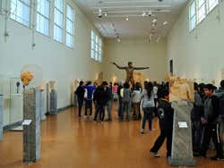 Musée archéologique d'Athènes, intérieur