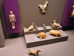 Musée d'art cycladique, figurines