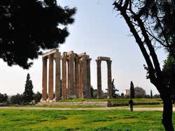 Temple de Zeus olympien, Olympiéion